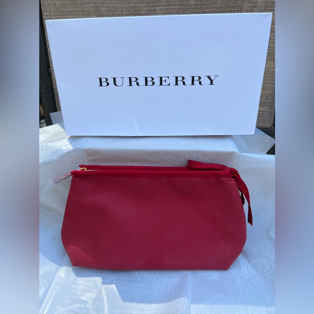 NEW! BURBERRY Large Military Red Travel Bag